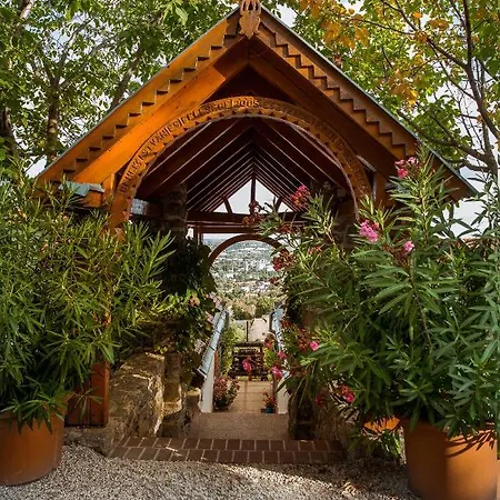 Bagoly Pincesor Fogado B&B