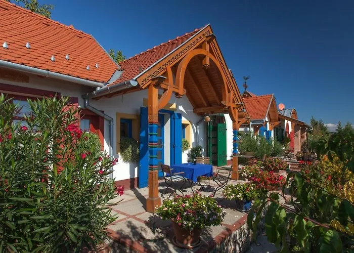 Bed and breakfast Bagoly Pincesor Fogado 4*